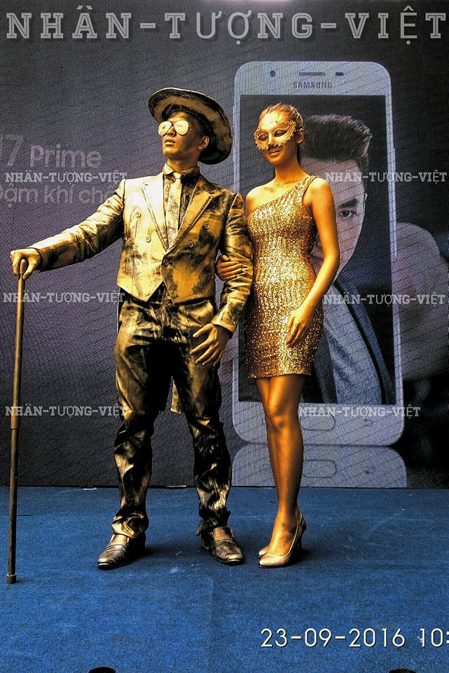 nhân tượng nhảy popping robot