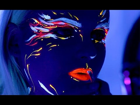 màu body painting dạ quang